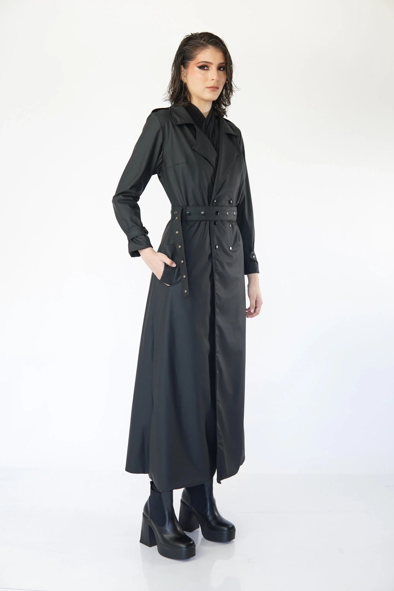 DELPHINUS TRENCHCOAT