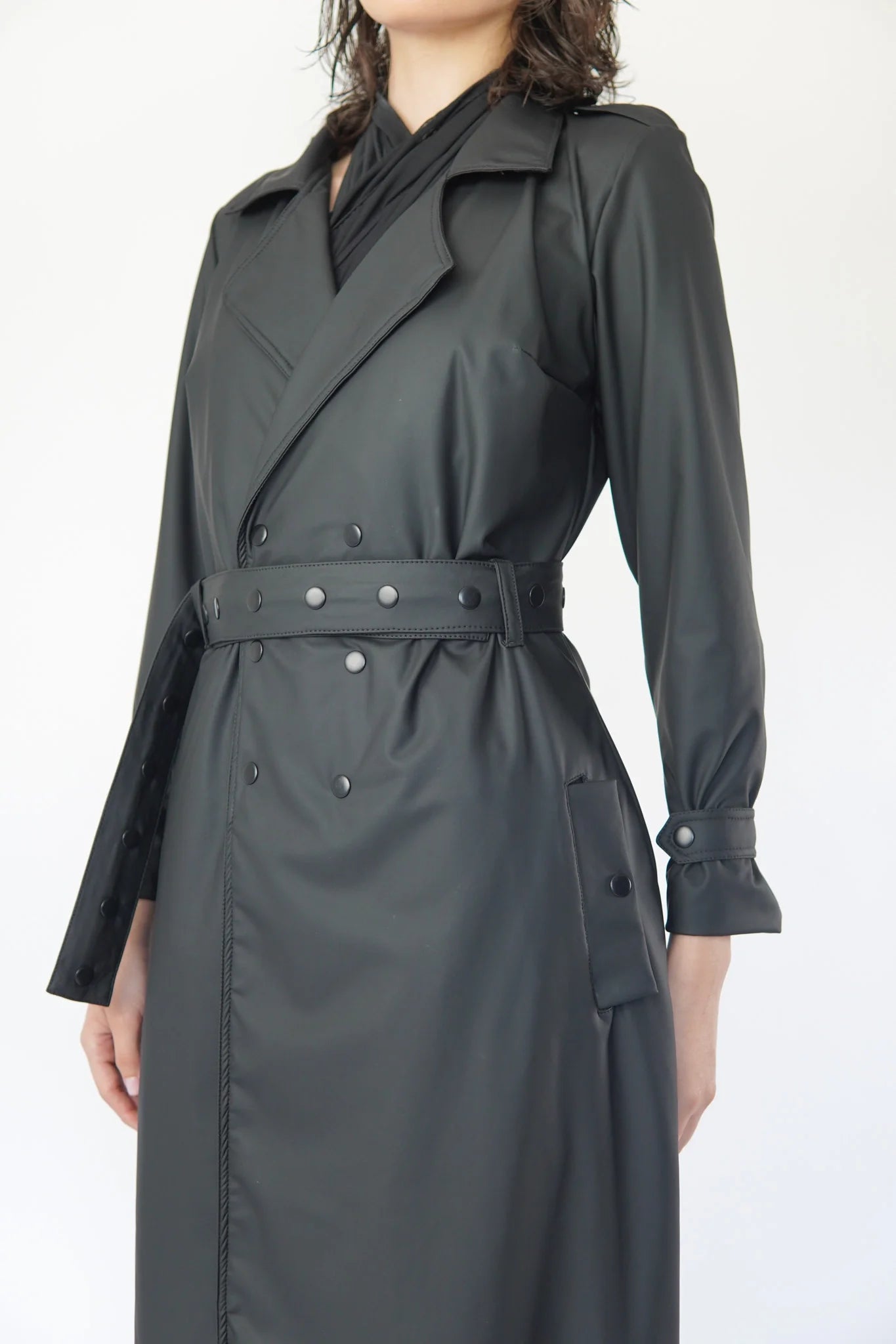 DELPHINUS TRENCHCOAT