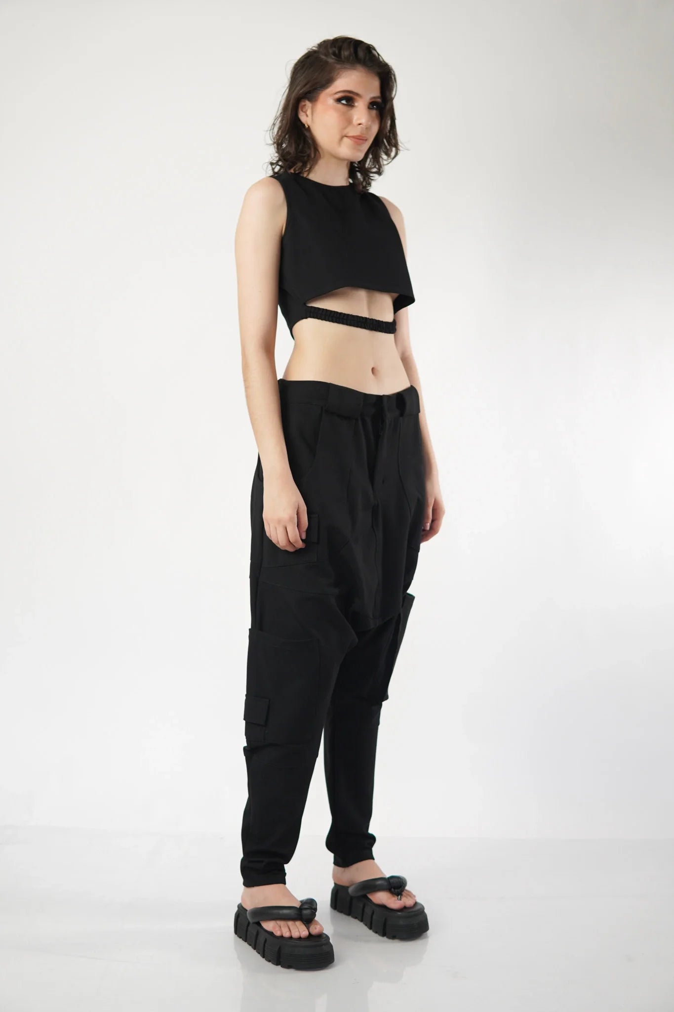 SARIN CROPTOP