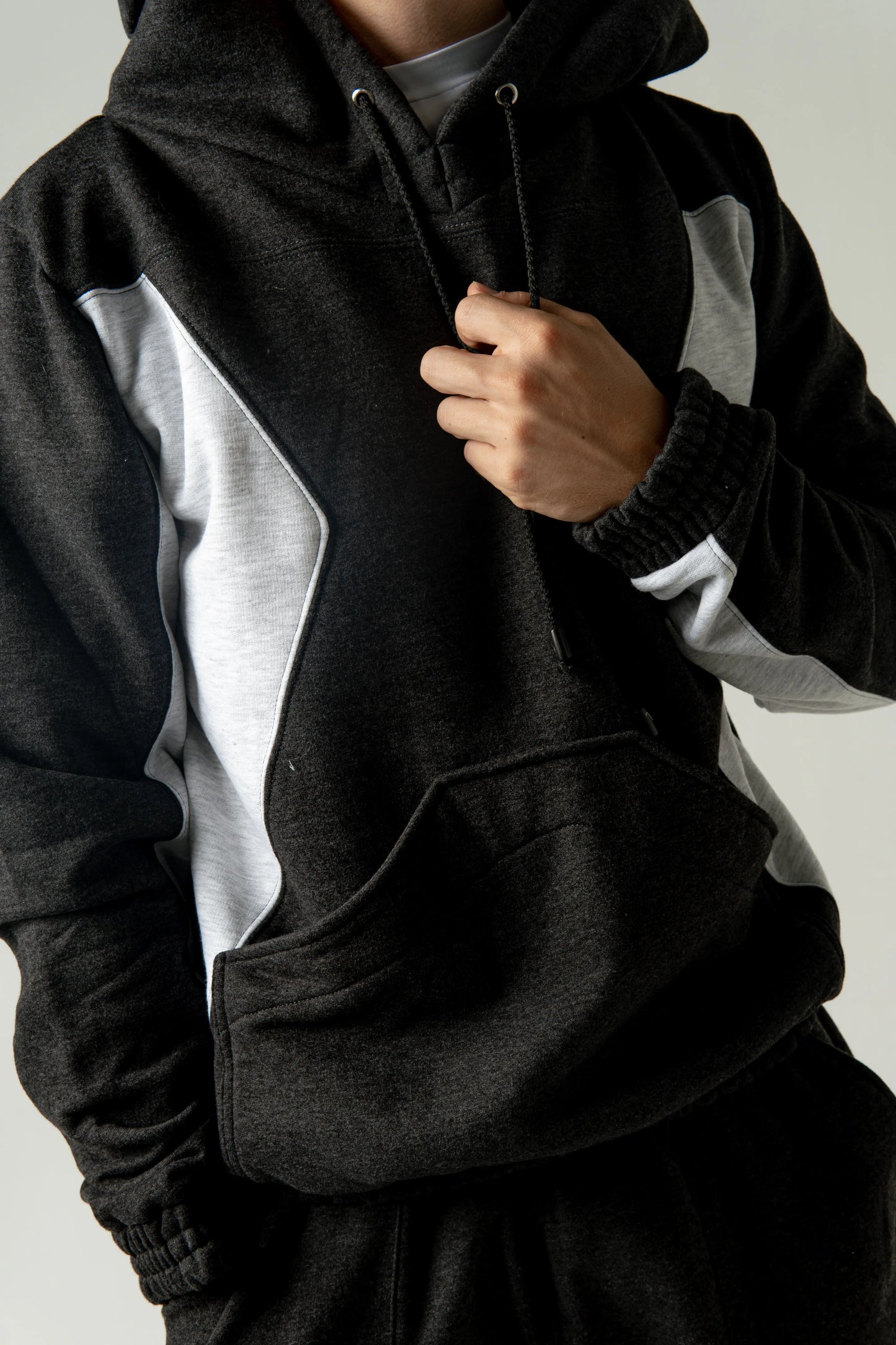MUSCA HOODIE